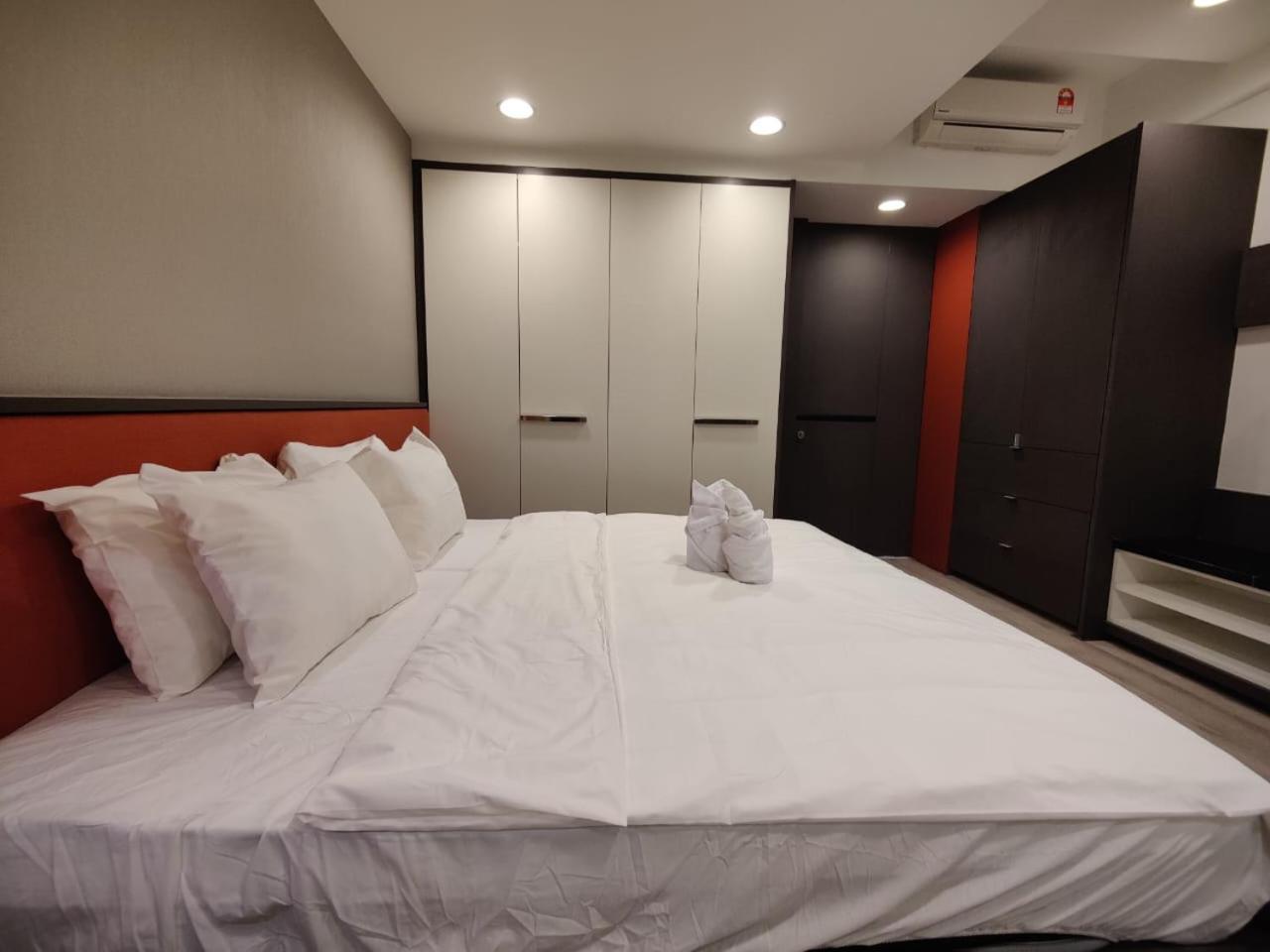 Mulberry Verve Suites Kl Mid Valley Kuala Lumpur Exterior foto
